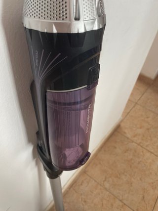 Aspiradora Rowenta Inalámbrica Morada
