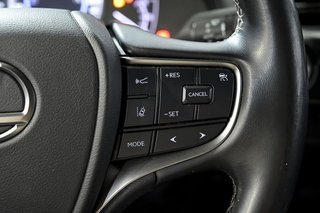 Lexus UX   2.0 250h Business