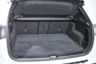 Mercedes EQA MERCEDES-BENZ   300 4MATIC
