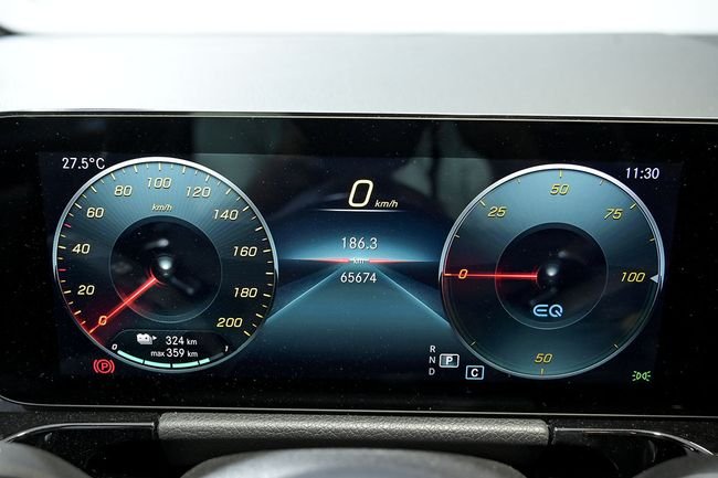 Mercedes-Benz EQA 300 4MATIC 2022, foto 7