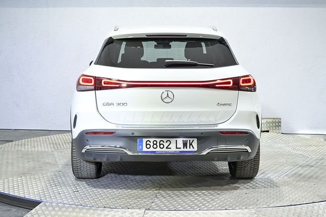 Mercedes-Benz EQA 300 4MATIC 2022, foto 12