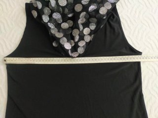 Top lunares negro y plateado talla L