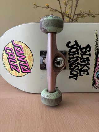 Monopatín Santa Cruz Blake Johnson