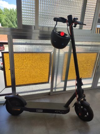 Patinete Eléctrico Negro