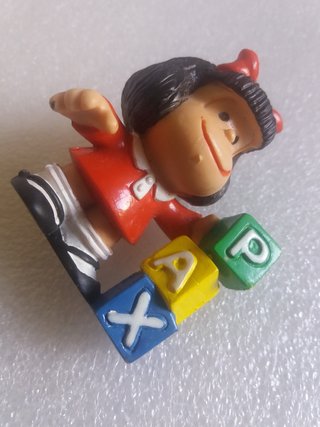 FIGURA PVC MAFALDA DADOS COMICS SPAIN