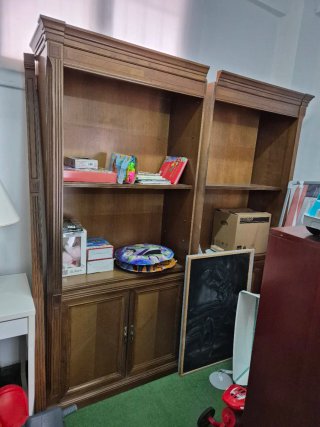 Dos Librerías de Madera