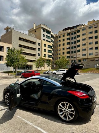 PEUGEOT RCZ