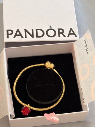 Pulsera Pandora Corazón y Rosa Roja