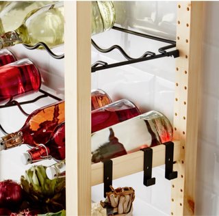 Estantería IVAR con botellero IKEA