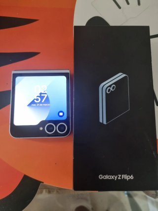 Samsung Galaxy Z Flip 6 256GB