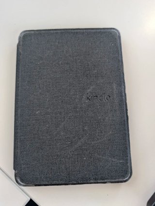 Amazon Kindle 11° Gen Negro con Funda de tela