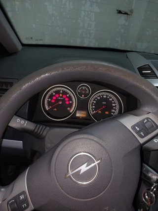 Opel Zafira b 2005