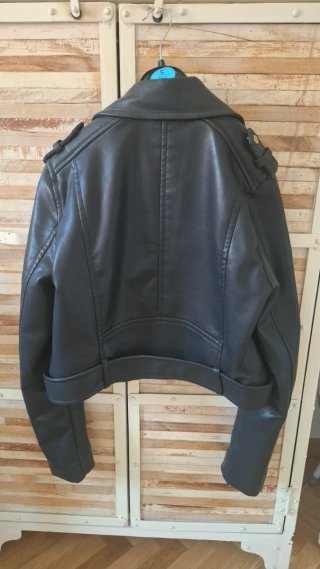 Chaqueta Cuero Pull&Bear Talla M