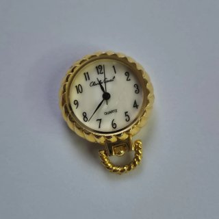 Reloj de bolsillo dorado
