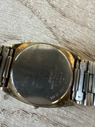 Orologio Seiko Quarzo Dorato Uomo