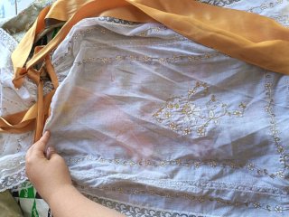 Traje de Fallera Oro y Blanco (niña)