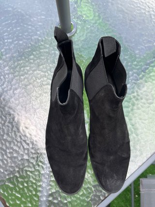Botas Chelsea Negras Suede
