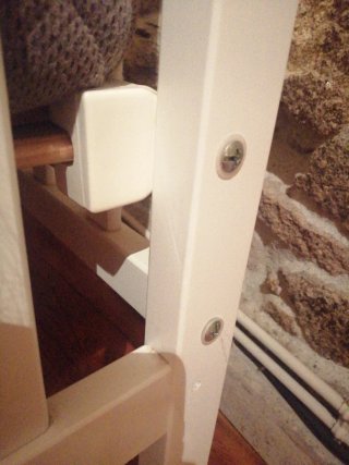 Cuna blanca de madera