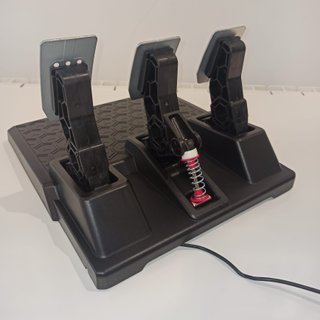 Volante Thrustmaster T248: Volante Force Feedback