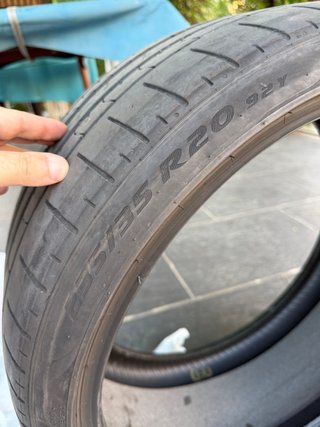 2X Neumáticos Pirelli P Zero PZ4 235/35/R20  92Y