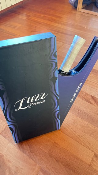 Pala Luzz Pickleball Blade 2 Edición Especial