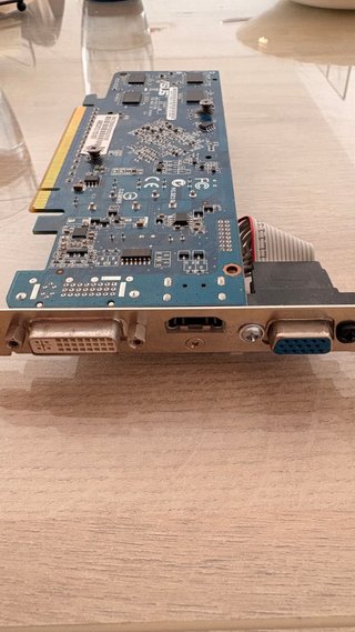 Gráfica ASUS NVIDIA GeForce GT 220