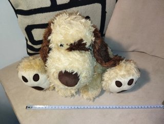 Peluche perro suave marrón y beige