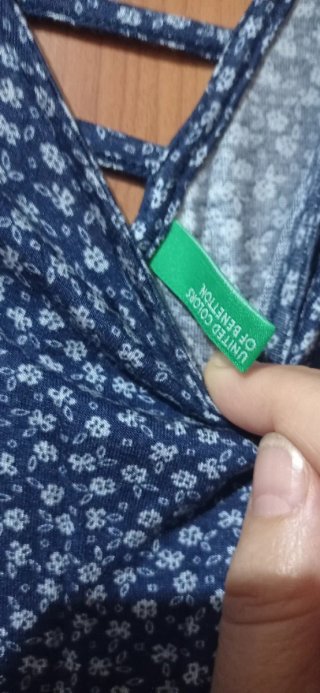 Mono corto Benetton floral azul