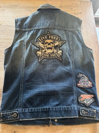 Chaleco motero Affliction con parches Talla M