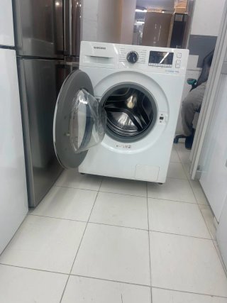 Lavadora marca  Samsung con paranoia transporte