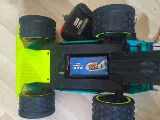 Coche RC Tyco Mutator Vintage