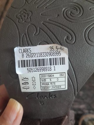 Sandalias Clarks Piel Marrón Talla 38. A estrenar