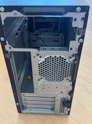 Struttura Acer Veriton M4 Series