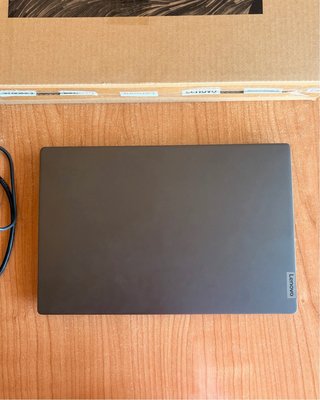 Lenovo IdeaPad 5 14 Ryzen 7 5700U 16GB RAM 512GB