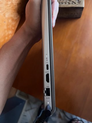 Portátil HP Pavilion laptop 14 bf0xx.