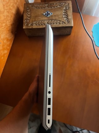 Portátil HP Pavilion laptop 14 bf0xx.