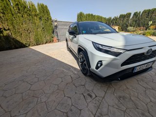 Toyota RAV4 2024