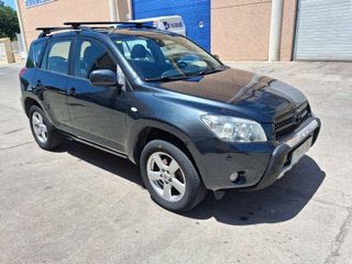 Toyota RAV4 2.0 VVTI SOL 4x4