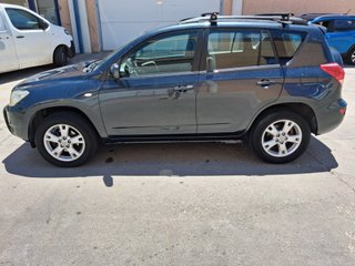 Toyota RAV4 2.0 VVTI SOL 4x4