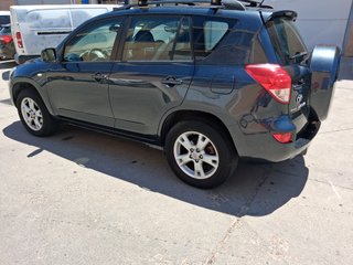 Toyota RAV4 2.0 VVTI SOL 4x4