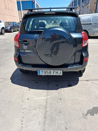 Toyota RAV4 2.0 VVTI SOL 4x4