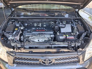 Toyota RAV4 2.0 VVTI SOL 4x4