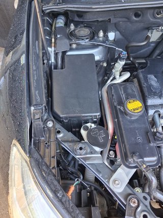 Toyota RAV4 2.0 VVTI SOL 4x4