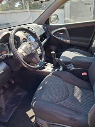 Toyota RAV4 2.0 VVTI SOL 4x4