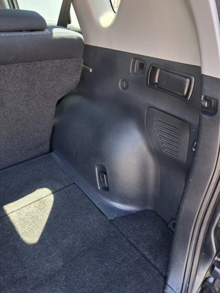 Toyota RAV4 2.0 VVTI SOL 4x4