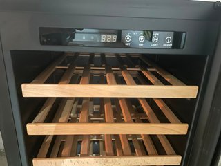 Vinoteca Vinobox 40 GC 1T Precio negociable
