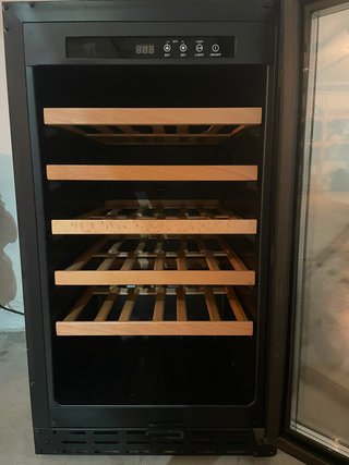 Vinoteca Vinobox 40 GC 1T Precio negociable
