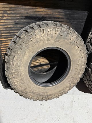 Juego 5 Neumáticos Cooper STT Pro 33x12.5 R15