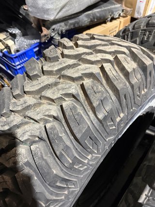 Juego 5 Neumáticos Cooper STT Pro 33x12.5 R15