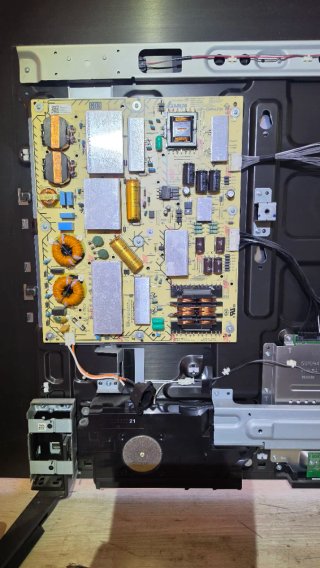 Fuente Alimentación Sony KD-65A8 / Delta AP-P41